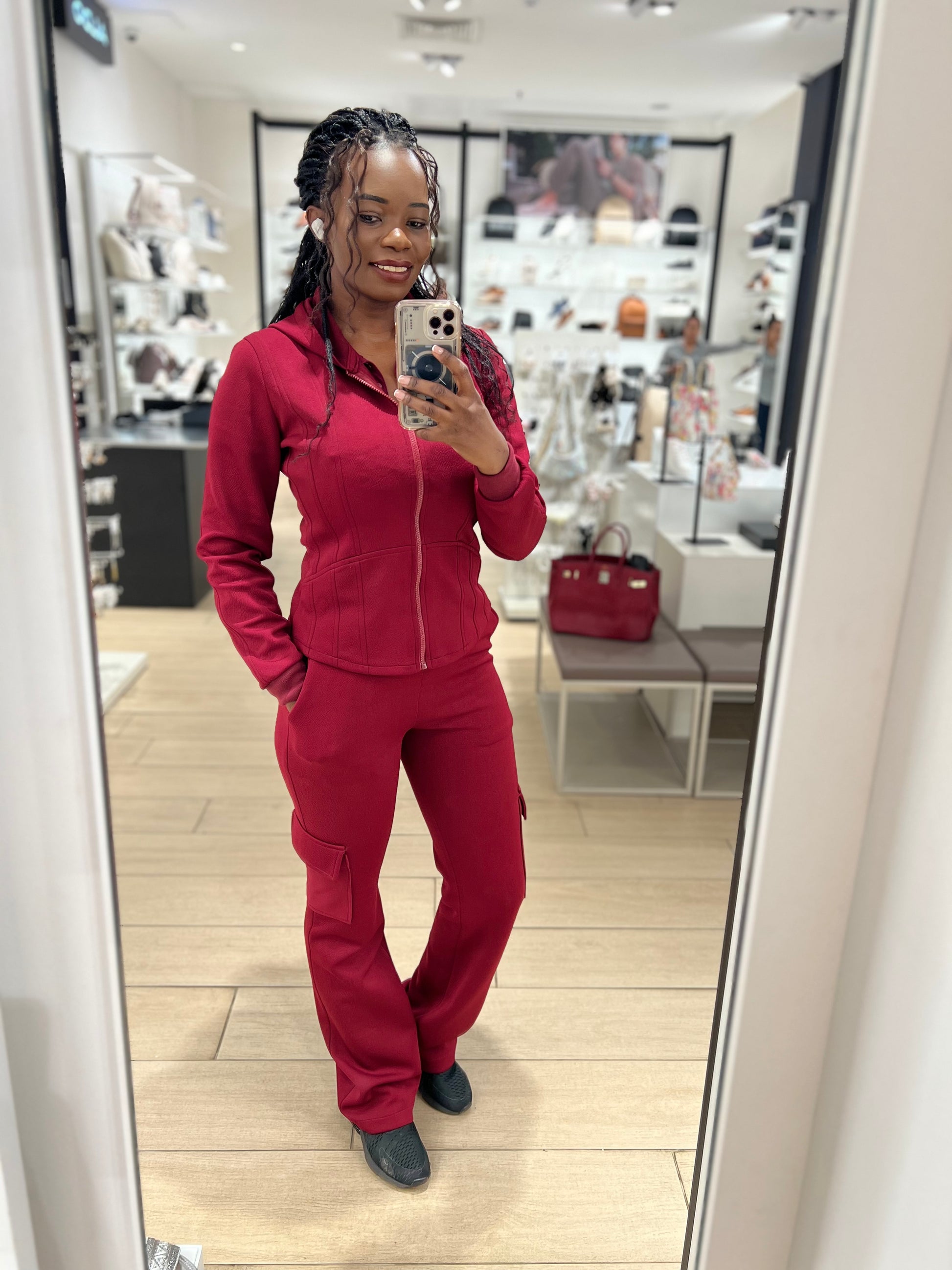LOUNGE TRAVEL WEAR